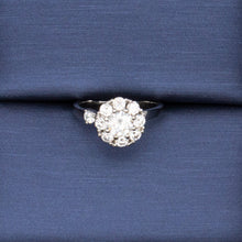 Jewdii 925 Sterling Silver Moving Ring